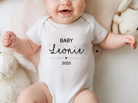 Babygeschenk, Babybody, kurzarm - Body mit Name personalisiert, Baby verkünden, Baby, Geburtsgeschenk, Umstandsveründung
