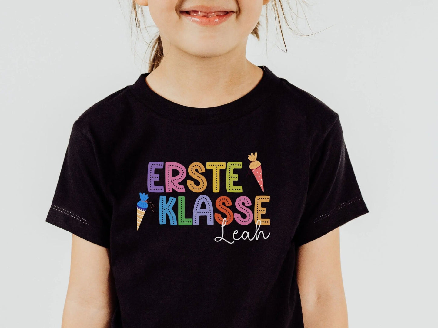 Geschenke Schulkinder Shirt Schulkind Personalisiert Einschulung Geschenke Schulanfang T-shirt Schulkind 2025 Kinder - Geschenk Vorschuler - Mamas & Minis