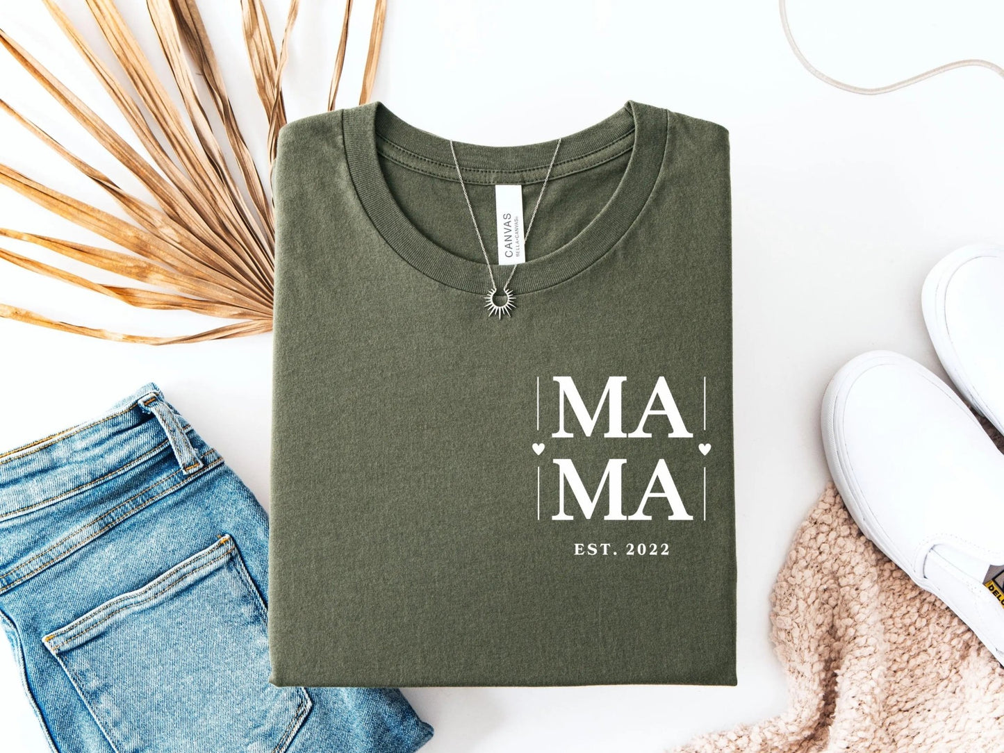 Mama T-Shirt personalisiert Muttertagsgeschenk personalisierte Geschenke für Mütter Muttertag Geschenkidee personalisiertes - Shirt für sie - Mamas & Minis