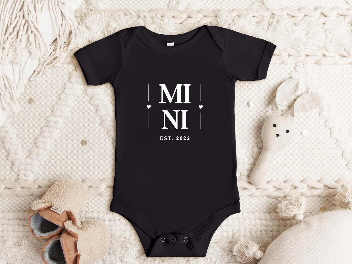 Personalisiertes Babygeschenk Babybody Partnerlook Geschenke Baby Geburtsgeschenk Personalisiert Body Baby Geburt Geschenk - personalisiert - Mamas & Minis