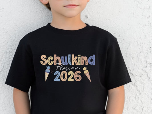 T-Shirt Schulkind  2026 Personalisiert Einschulung Geschenk Schulanfang Shirt Vorschuler