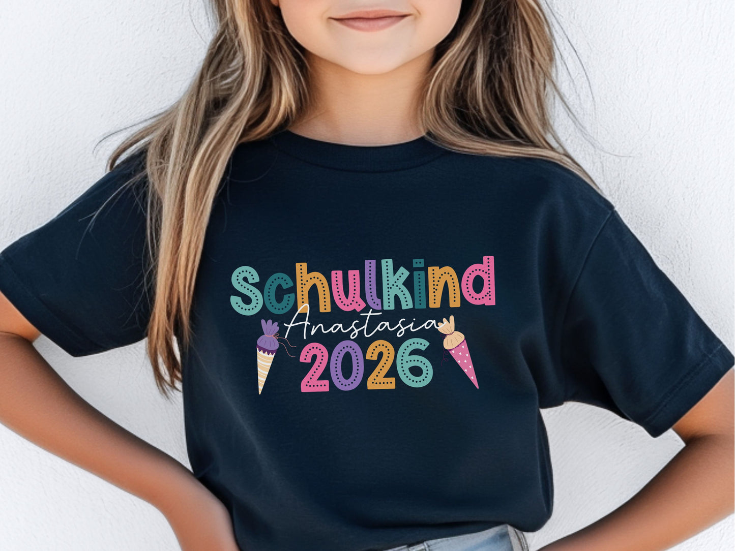 Einschulung Geschenk - Schulkind 2026 T-Shirt mit Namen
