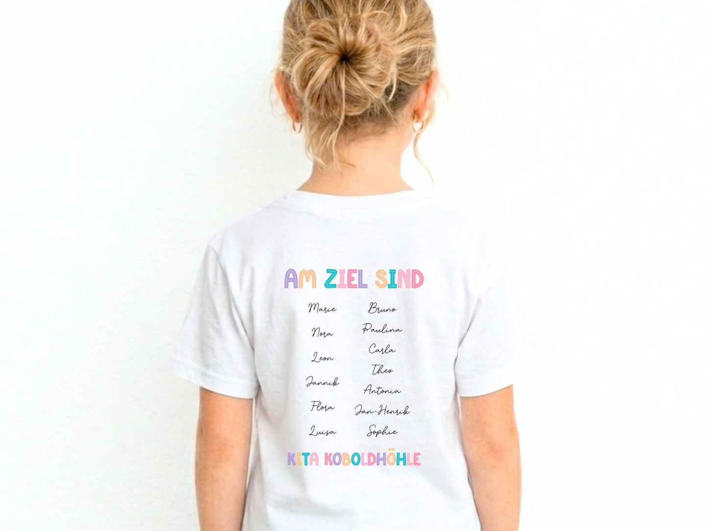 Einschulung Geschenk - Schulkind 2026 T-Shirt mit Namen - Mamas & Minis