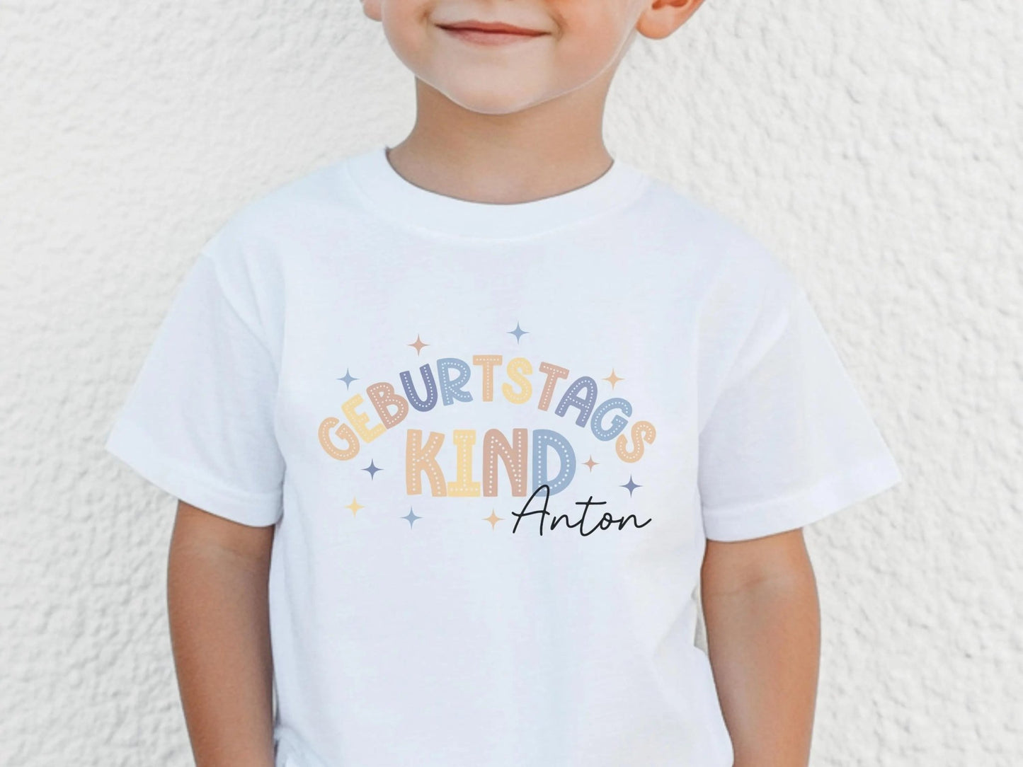 Geburtstags - Shirt Geburtstagskind T-shirt Geschenk Kindergeburtstag Kinder Geschenke Geburtstagsshirt Mädchen Junge Personalisiert - Mamas & Minis