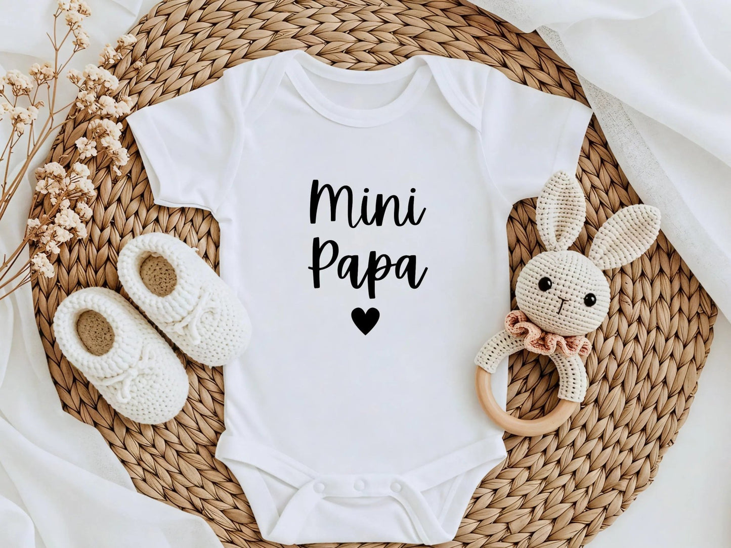 Partnerlook Geschenke Babybody Geburtsgeschenke kurzarm - body Familie Outfit Babygeschenk Mini Papa Mini Mama Baby geschenk - geburt - Mamas & Minis