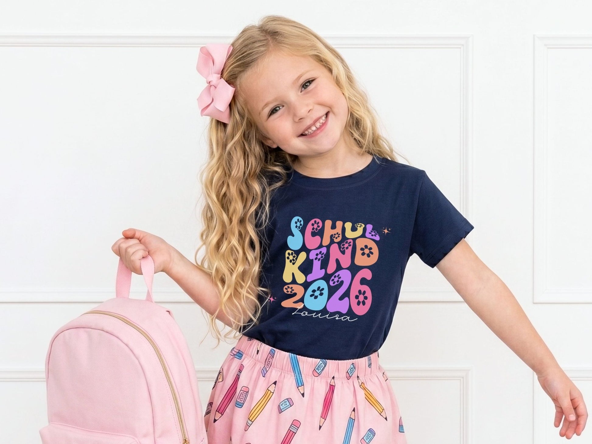 Schulkind 2026 T-Shirt Personalisiert – Geschenk zur Einschulung