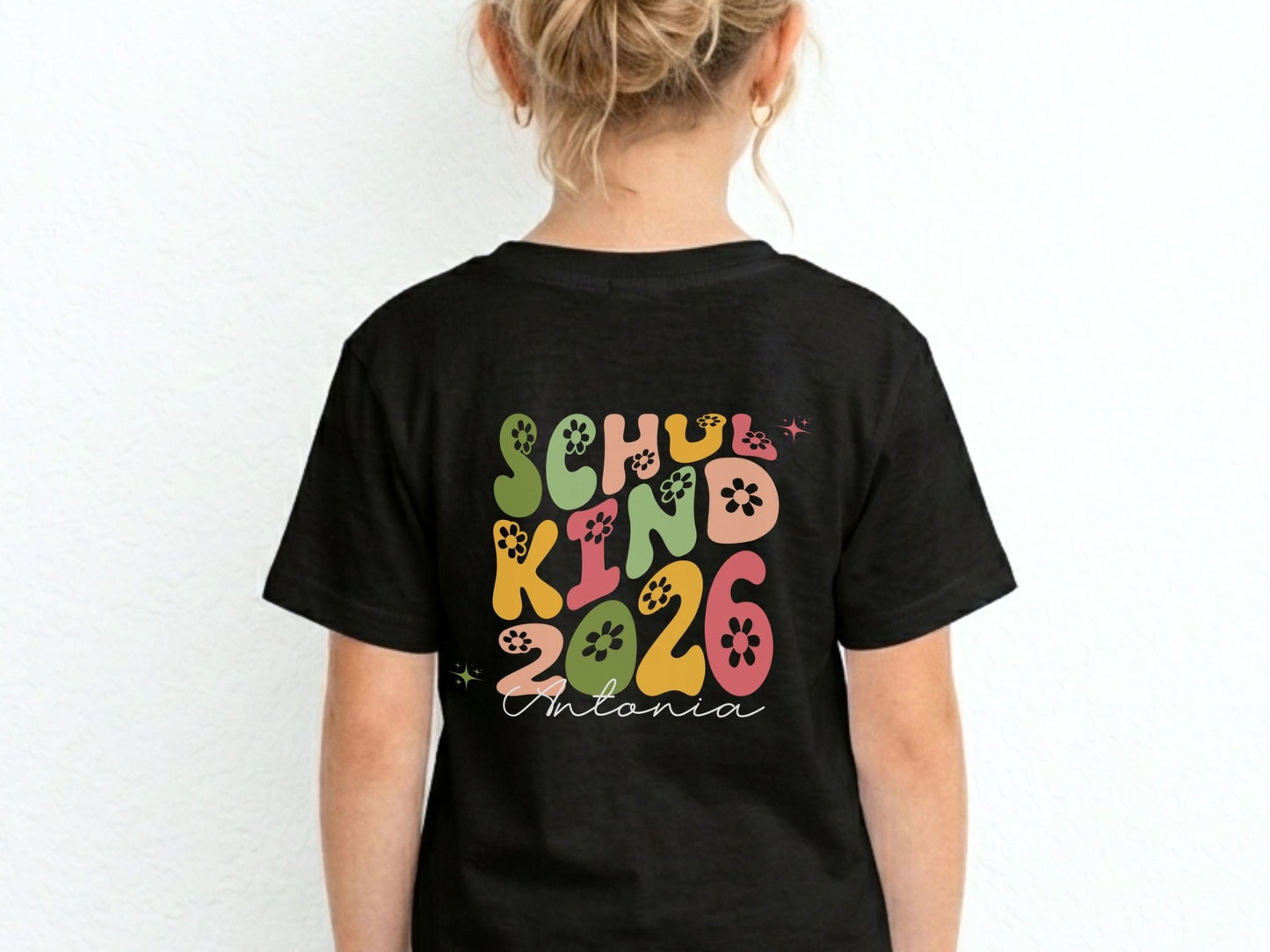Schulkind 2026 T-Shirt Personalisiert – Geschenk zur Einschulung - Mamas & Minis