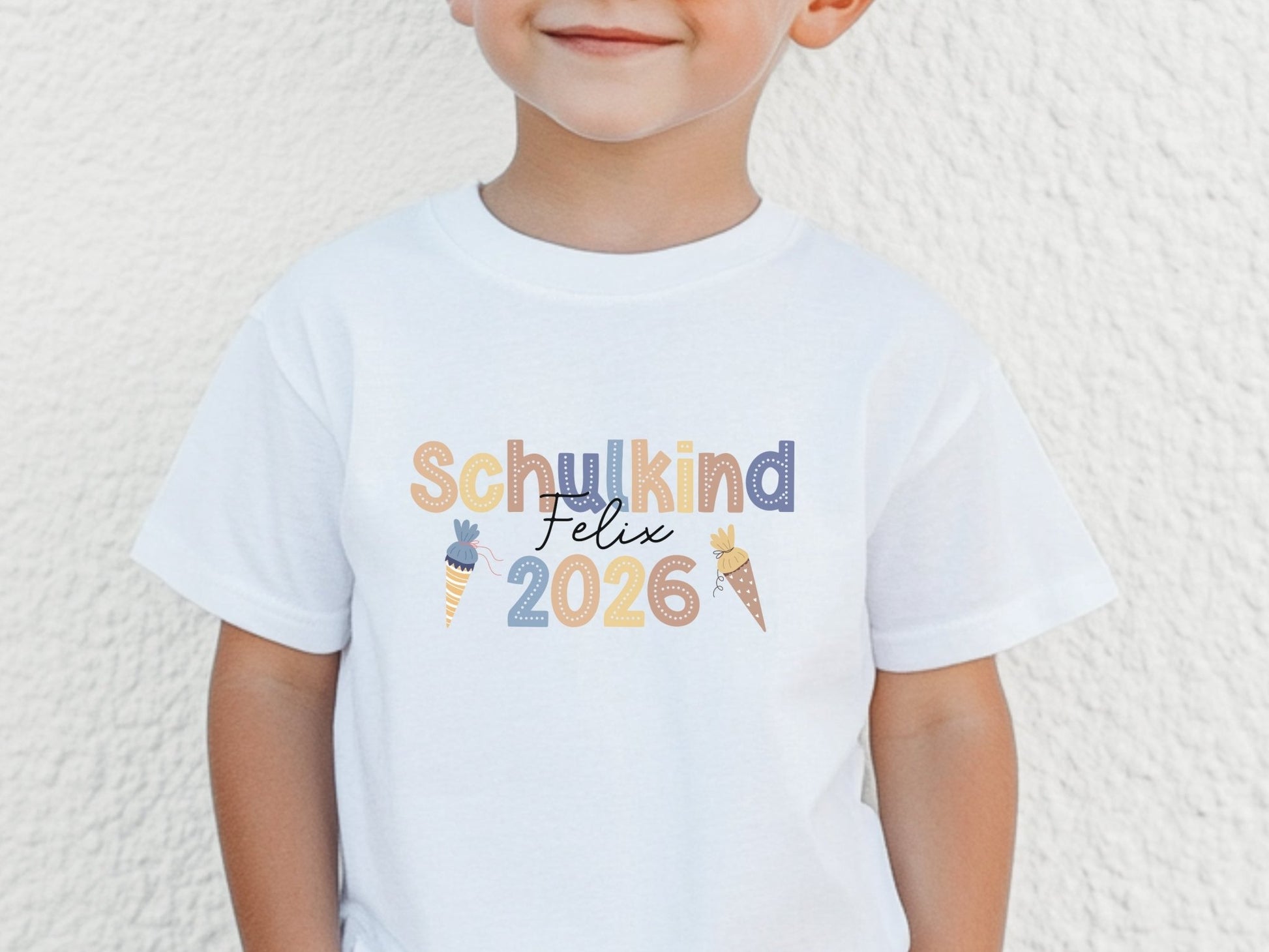 T-Shirt Schulkind  2026 Personalisiert Einschulung Geschenk Schulanfang Shirt Vorschuler