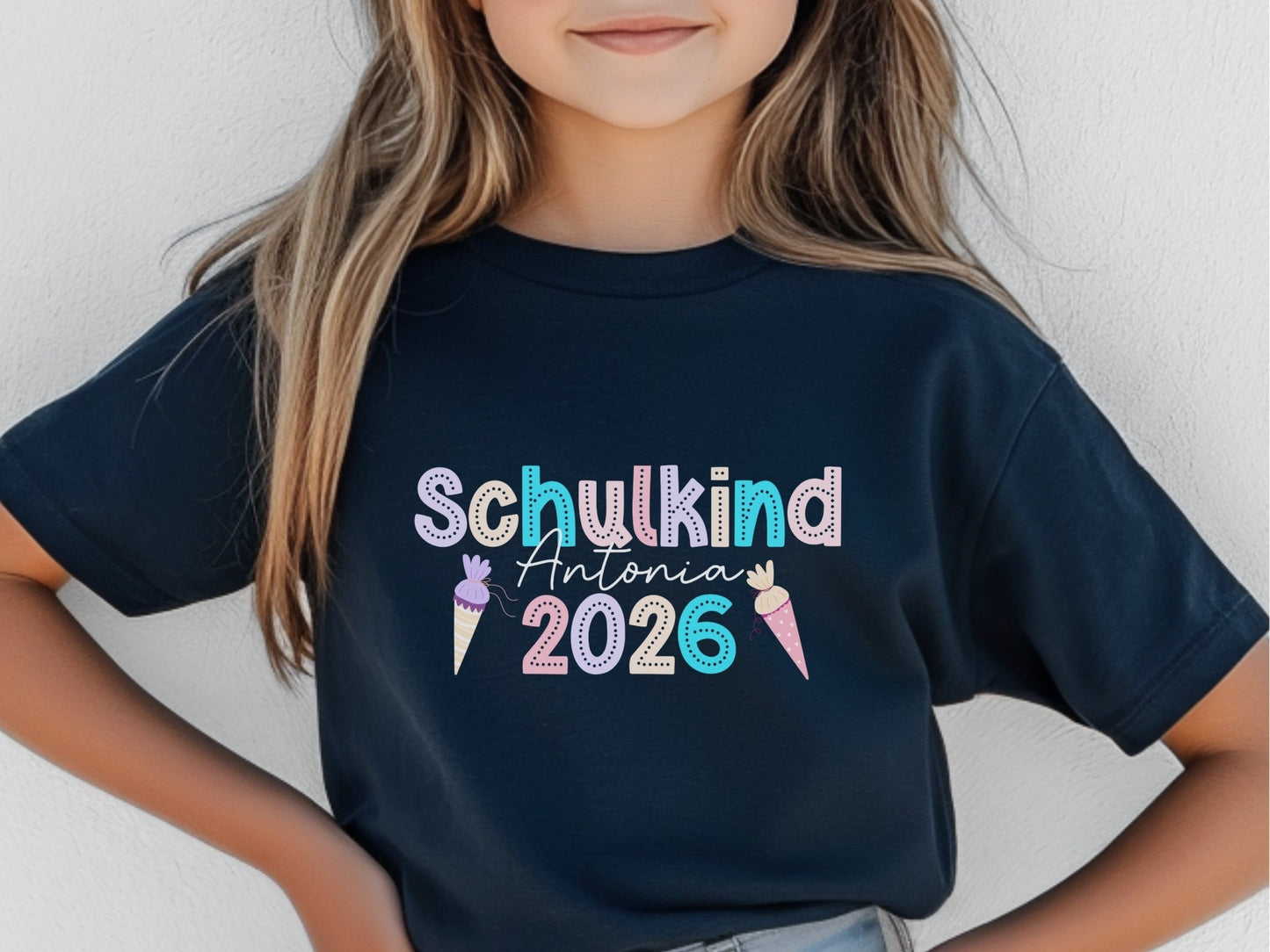T-Shirt Schulkind  2026 Personalisiert Einschulung Geschenk Schulanfang Shirt Vorschuler